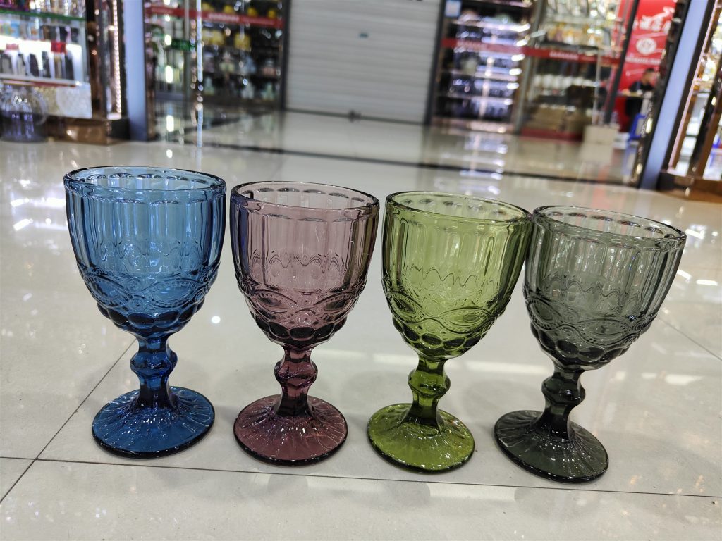 Wholesale Colored Glassware Embossed Vintage Goble