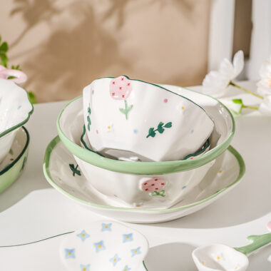 Cute Floral Crockery Dinner Sets with Colorful Flower Patterns – Ceramic Plates and Bowls