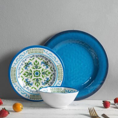 Vintage Modern Farmhouse Melamine Crockery Set in Rustic Style