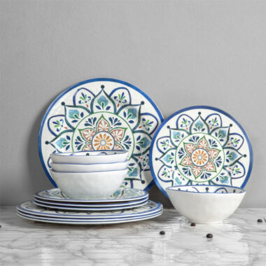 Vintage Modern Farmhouse Melamine Crockery Set in Rustic Style