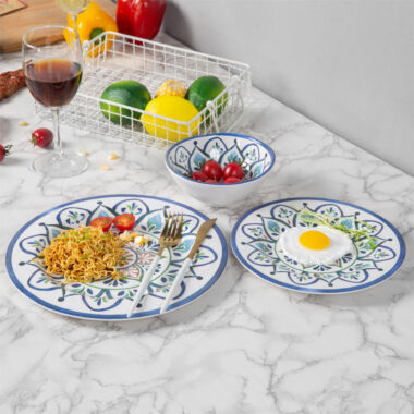 Vintage Modern Farmhouse Melamine Crockery Set in Rustic Style
