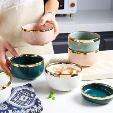 Modern ceramic bowls for kitchen use in minimal crockery design