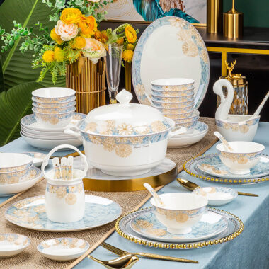 Luxury European Floral Crockery Dinner Set – Porcelain Tableware