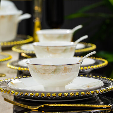 Lightweight Luxury Home Dinner Set for Wholesale