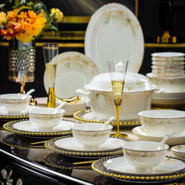 Lightweight Luxury Home Dinner Set for Wholesale