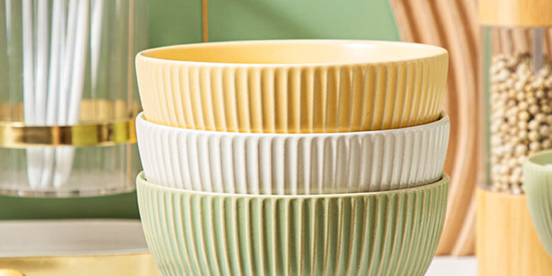 Nordic minimalist ceramic ramen bowl with wide design