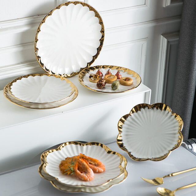 Luxury gold rim crockery plates and dishes – modern porcelain tableware