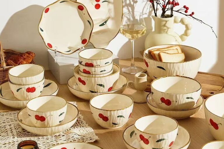 Cherry pattern porcelain crockery dinner sets for daily home dining