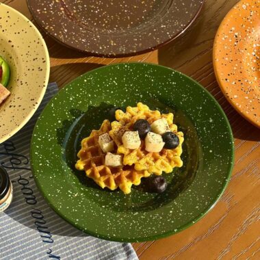 Color splash minimalist ceramic plates & dishes crockery