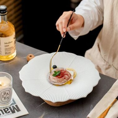 Creative floral ceramic plates & dishes crockery