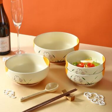 Cute cream-style hand-painted ceramic bowls crockery