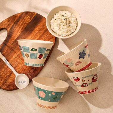 Cute Japanese cone-shaped ceramic bowls crockery