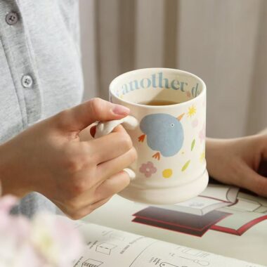 Cute large-capacity home ceramic mugs crockery