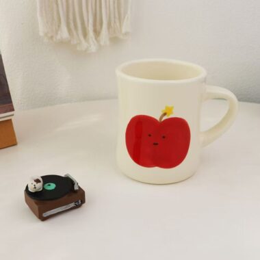 Hand-painted cute flower apple ceramic mugs crockery