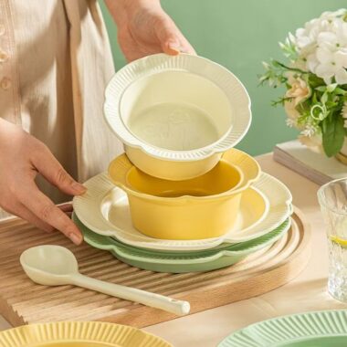 Matte rose embossed ceramic dinner sets crockery for homes