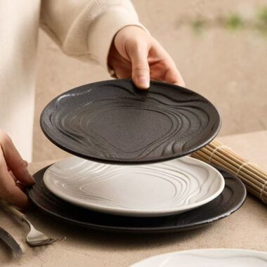 Matte wave-texture ceramic plates & dishes crockery