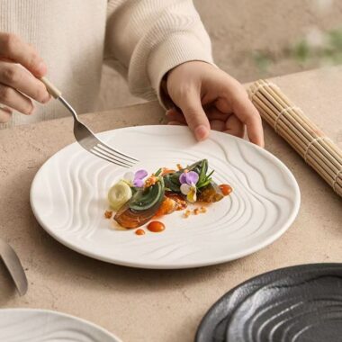 Matte wave-texture ceramic plates & dishes crockery
