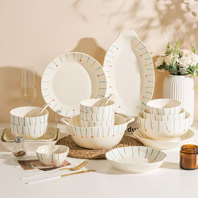 Colorful under-glaze porcelain crockery dinner sets for homes