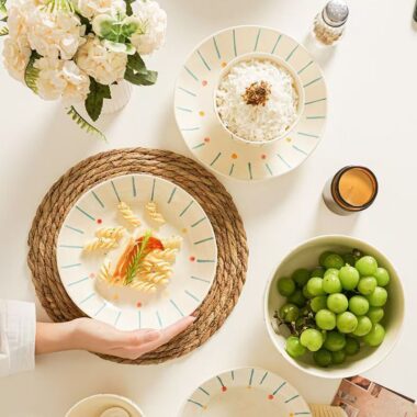 Colorful under-glaze porcelain crockery dinner sets for homes