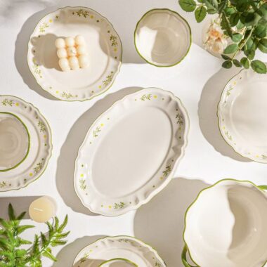 Premium underglaze ceramic dinner sets crockery for home