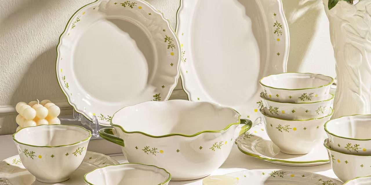 Premium underglaze ceramic dinner sets crockery for home