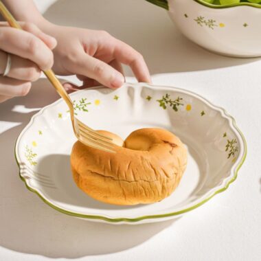 Premium underglaze ceramic dinner sets crockery for home