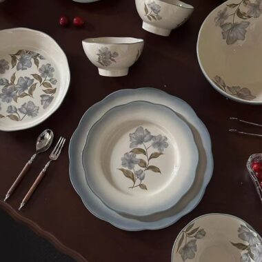 Stylish underglaze color ceramic crockery dinner sets for home
