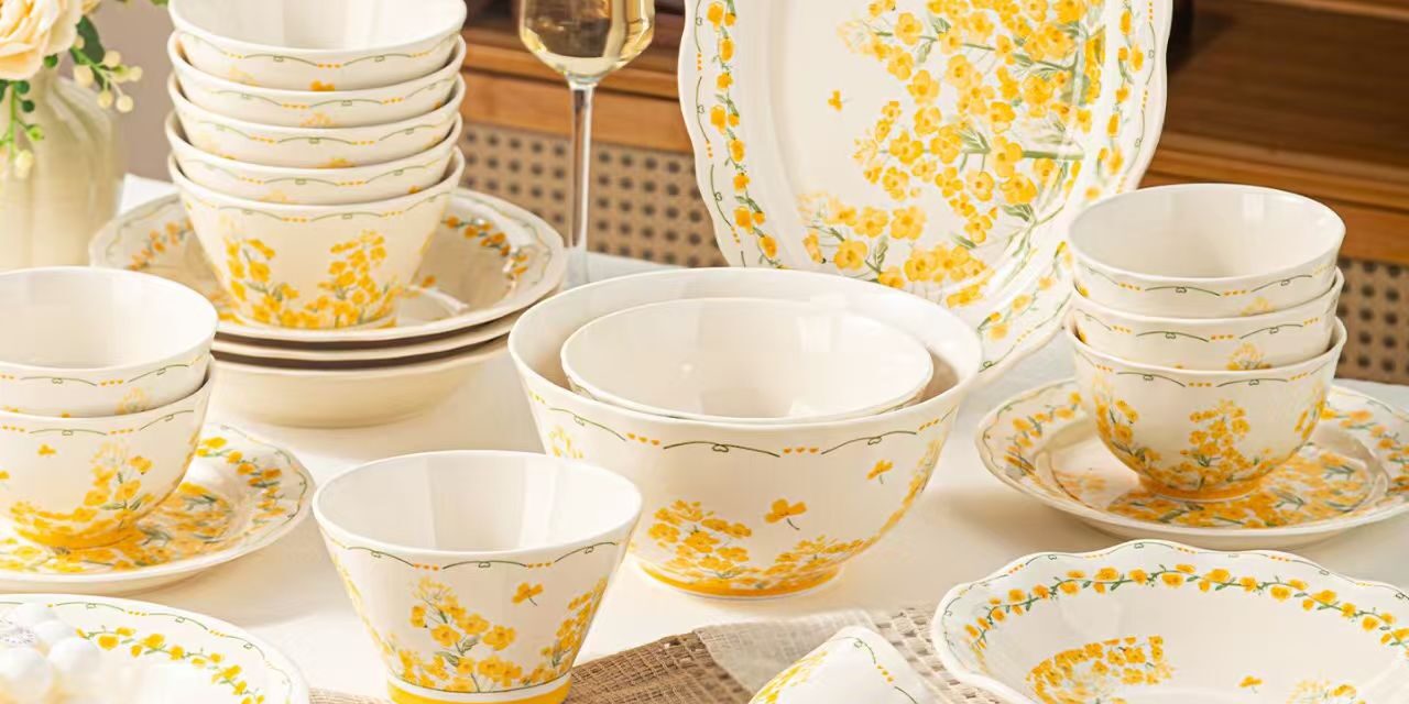 Sunny floral underglaze cream crockery dinner sets