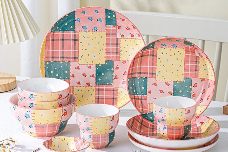 Colorful Patchwork Crockery Dinner Sets (5) Colorful patchwork underglaze ceramic crockery dinner sets