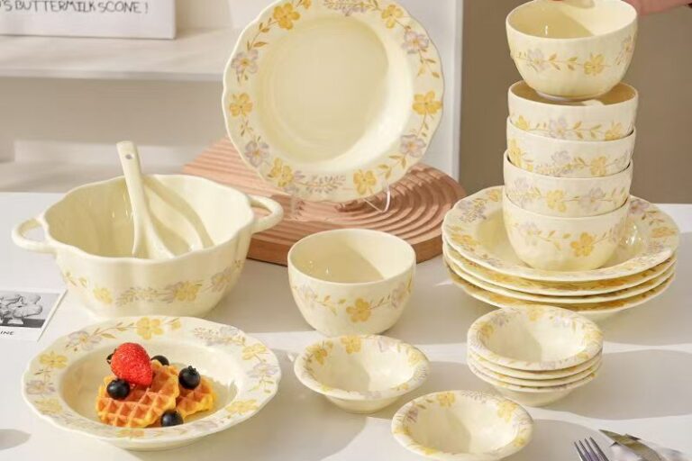High quality cream floral ceramic crockery dinner sets