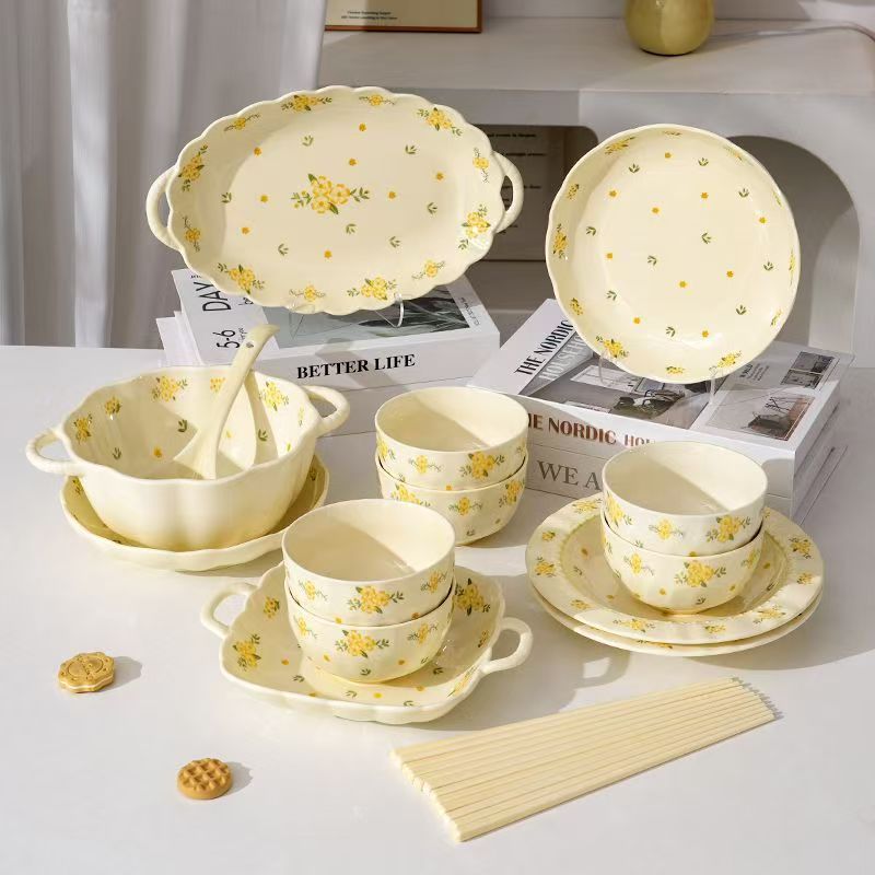 Cream style underglaze floral ceramic crockery dinner sets