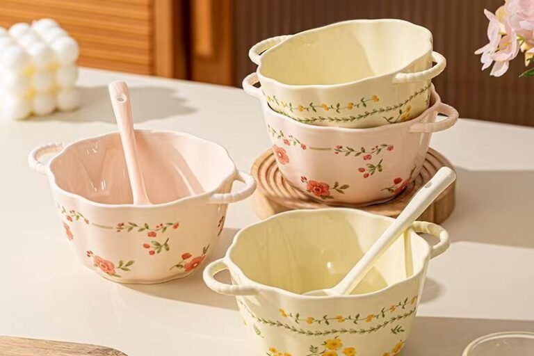 Cream style underglaze ceramic crockery bowls with handles