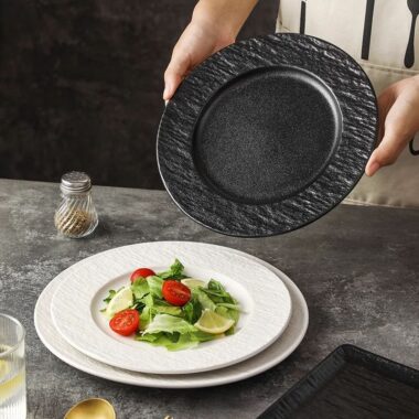 Creative round ceramic crockery steak plates for home dining