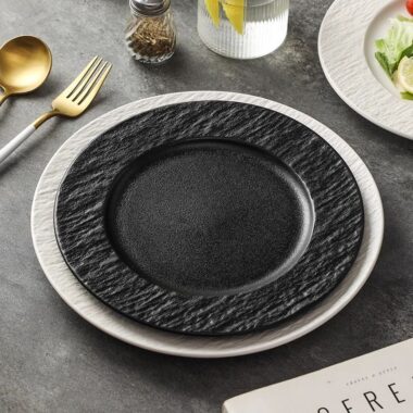Creative round ceramic crockery steak plates for home dining