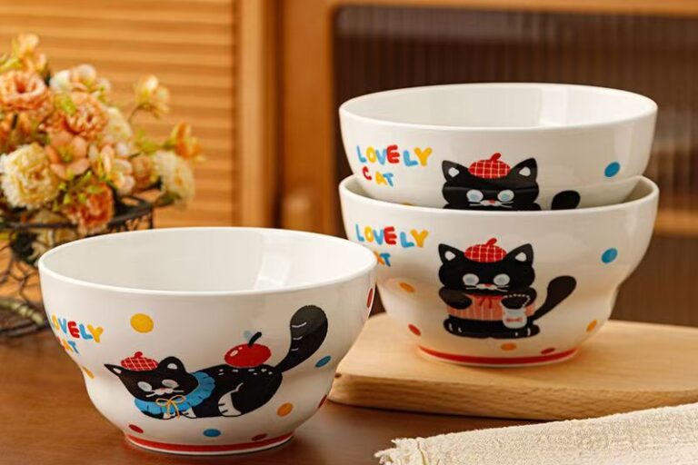 Cute Cat Underglaze Crockery Bowls (5) Cute cat underglaze ceramic crockery rice and ramen bowls