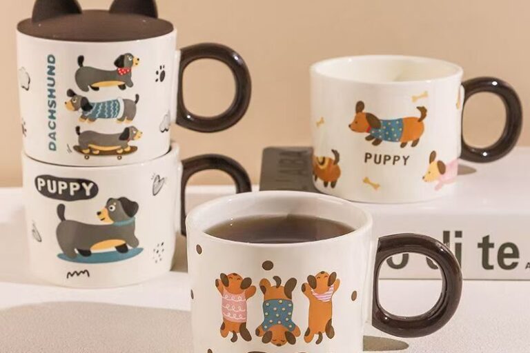 Cute dachshund cartoon ceramic crockery mugs for home