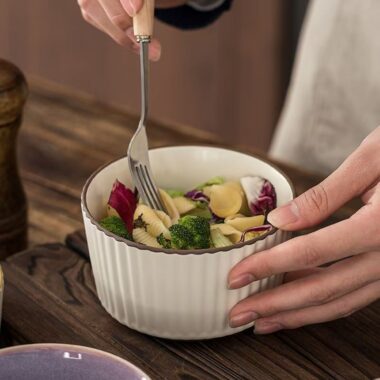 Embossed vertical stripe ceramic crockery bowls for home