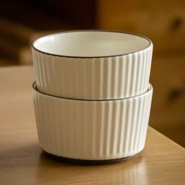 Embossed vertical stripe ceramic crockery bowls for home