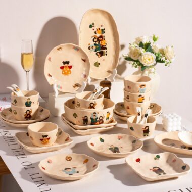 Cute family cartoon ceramic crockery dinner sets for home