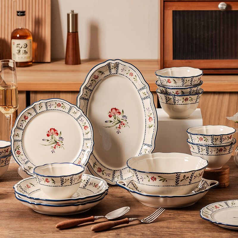 Luxury floral ceramic crockery dinner sets for wedding gifts