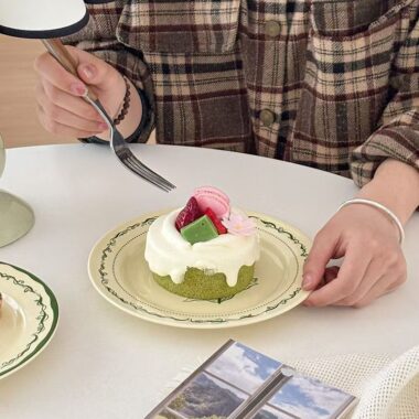 French green ceramic crockery plates for dessert and breakfast