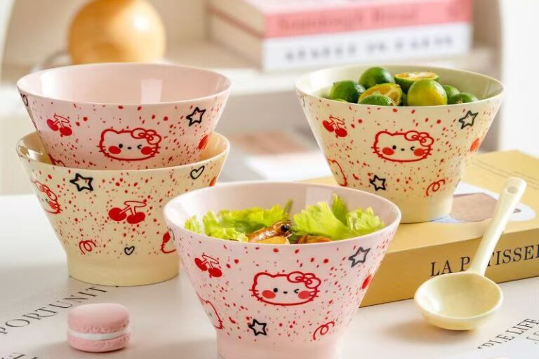 Hand painted underglaze cute cat ceramic crockery bowls