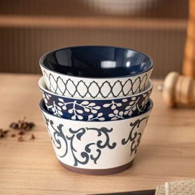 Japanese vintage underglaze ceramic crockery footed noodle bowls