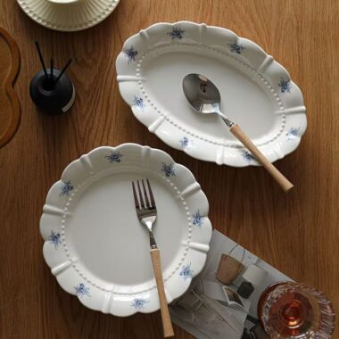 Vintage French ceramic crockery dessert plates for home use