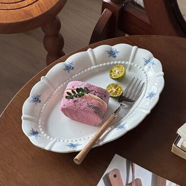 Vintage French ceramic crockery dessert plates for home use