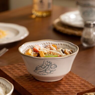 Vintage tulip underglaze ceramic crockery bowls for home