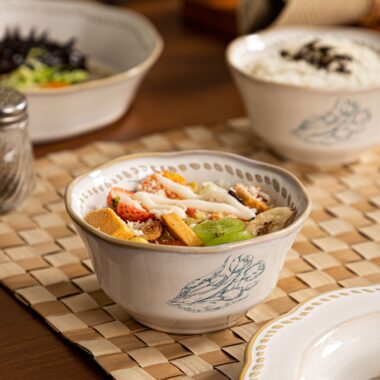 Vintage tulip underglaze ceramic crockery bowls for home