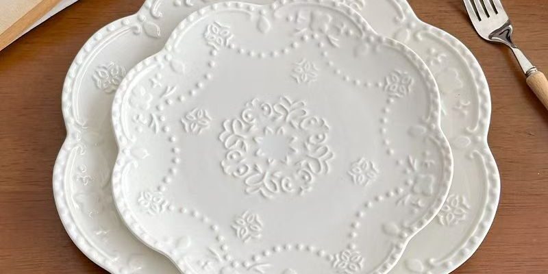 White embossed floral ceramic crockery pasta plates