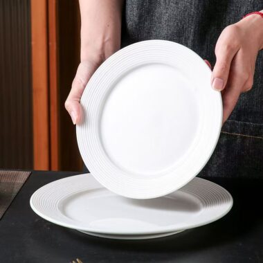 Pure white ribbed ceramic crockery pasta plates for home