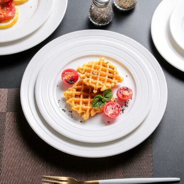 Pure white ribbed ceramic crockery pasta plates for home